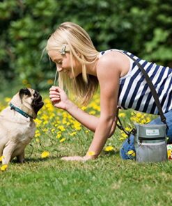 Paw Lifestyles Dog Treat Training Pouch 6 thedogdaily.com